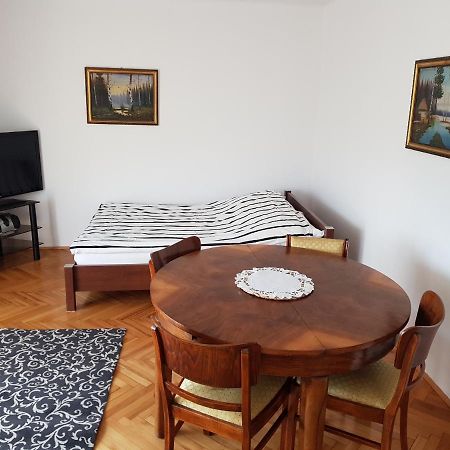 Mieszkanie W Centrum Krakowa 외부 사진