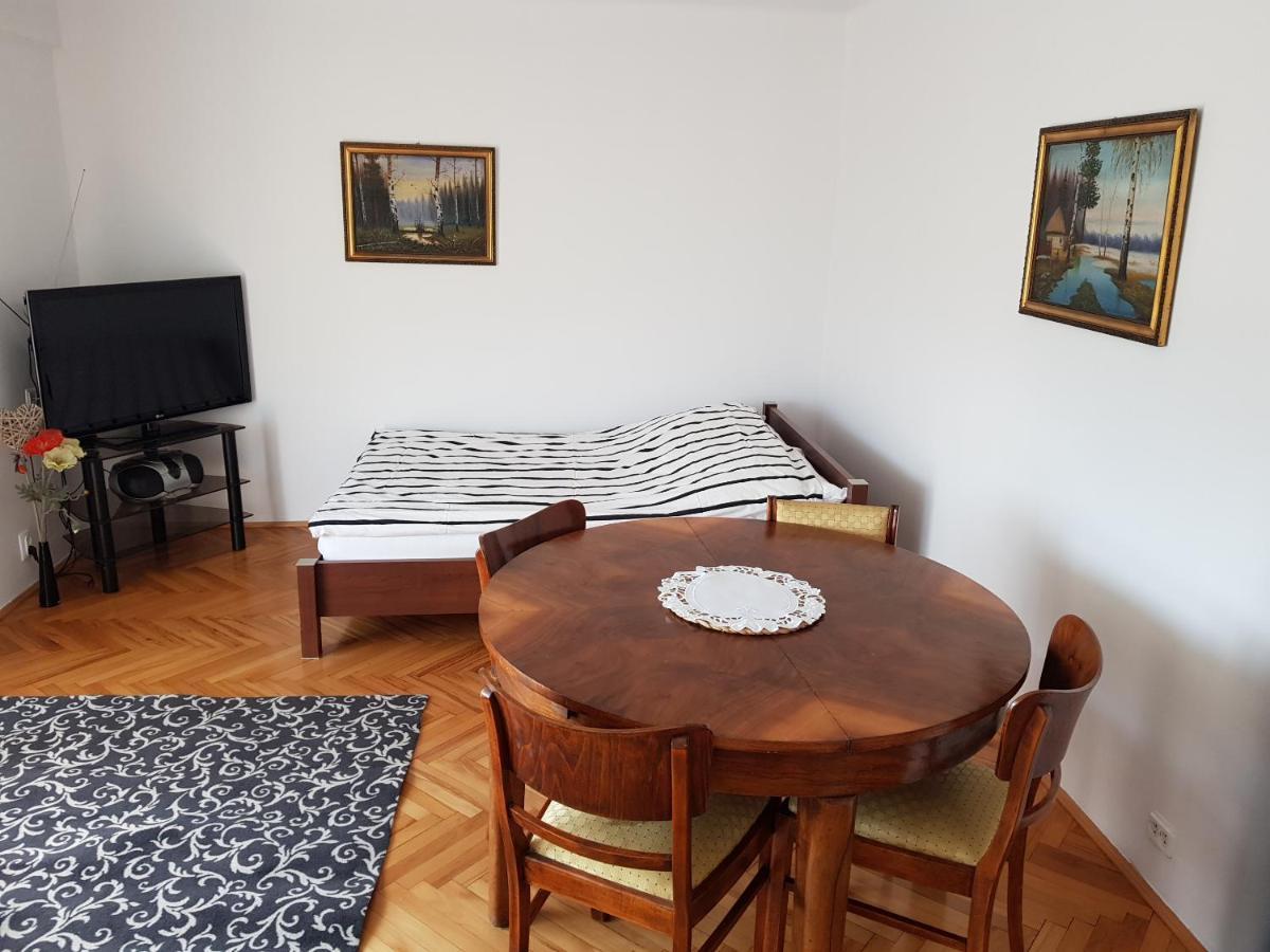 Mieszkanie W Centrum Krakowa 외부 사진