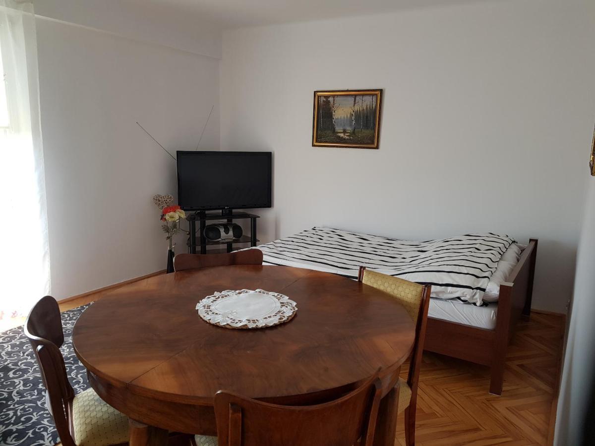 Mieszkanie W Centrum Krakowa 외부 사진